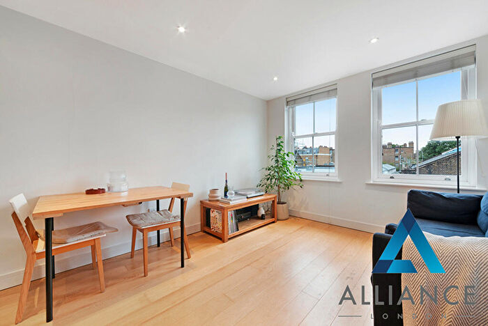 1 Bedroom Flat To Rent In Fitzgerald Apartments, Lower Clapton Road, London, E5