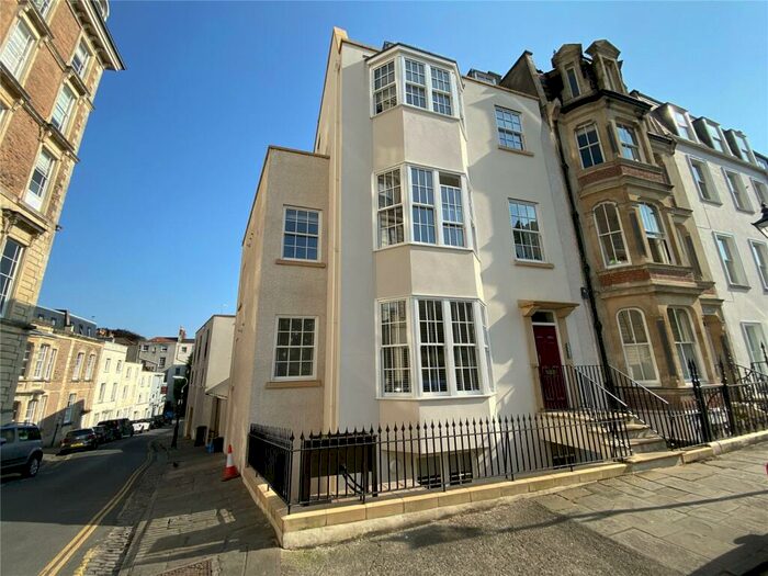 2 Bedroom Apartment To Rent In Sion House, Clifton, Bristol, BS8
