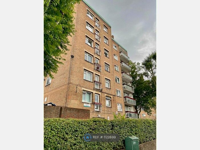 1 Bedroom Flat To Rent In Friern Road, London, SE22