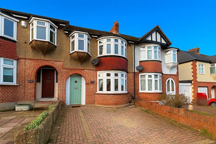 3 Bedroom Terraced House For Sale In Wilson Avenue, Rochester, ME1