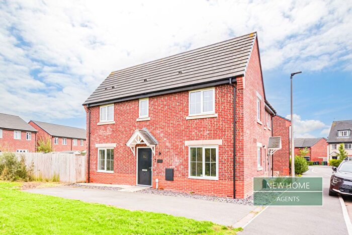 3 Bedroom Semi-Detached House For Sale In Tighe Avenue, Winsford, CW7