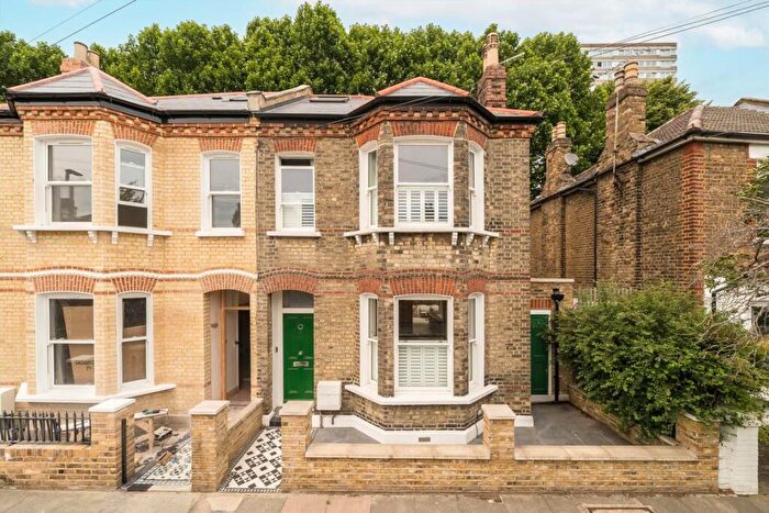 5 Bedroom House For Sale In Orbel Street, London, SW11