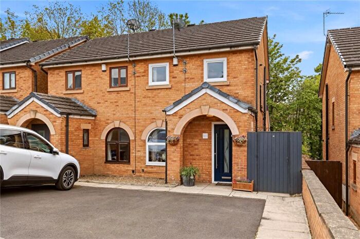 3 Bedroom Semi Detached House For Sale In Printers Fold, Burnley, Lancashire, BB12