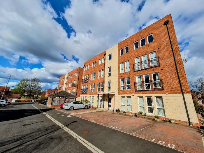 2 Bedroom Apartment To Rent In Glaisdale Court /West End -Darlington, DL3
