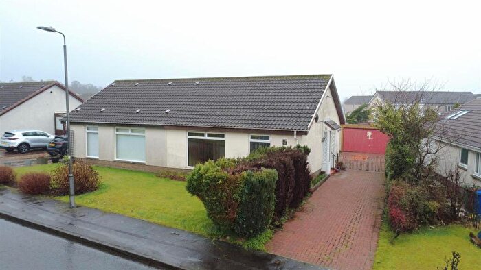 2 Bedroom Semi-Detached Bungalow For Sale In Piper Road, Houston, Johnstone, PA6