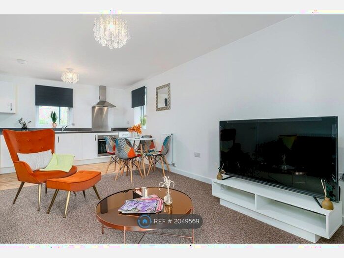 2 Bedroom Flat To Rent In William Jessop Way, Bristol, BS13