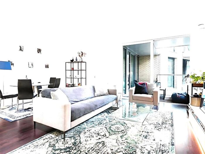2 Bedroom Flat To Rent In Meranti House, Alie Street, Aldgate, London, E1