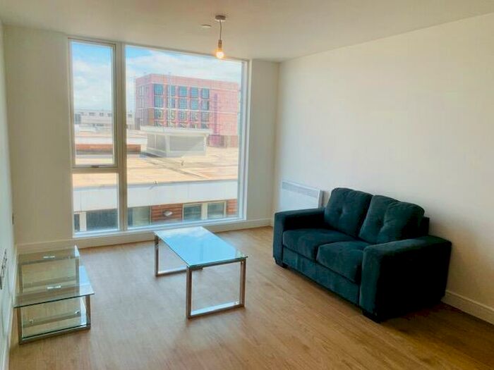 1 Bedroom Apartment To Rent In North Central, City Centre, M4