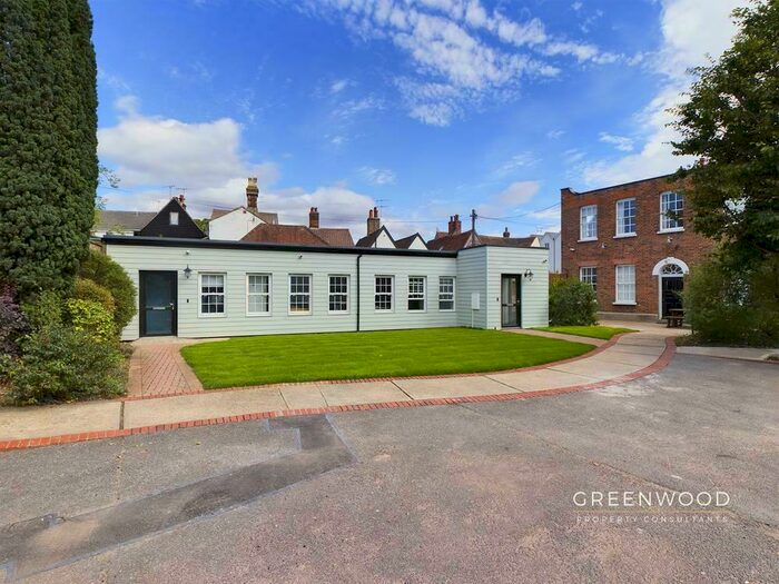 2 Bedroom Maisonette To Rent In Hythe Quay, Colchester, CO2