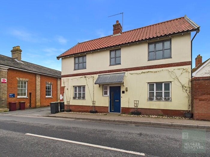 1 Bedroom Flat For Sale In Queen Street, Stradbroke, IP21