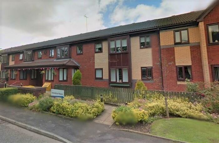 1 Bedroom Flat To Rent In Glebe Street, Shaw, OL2