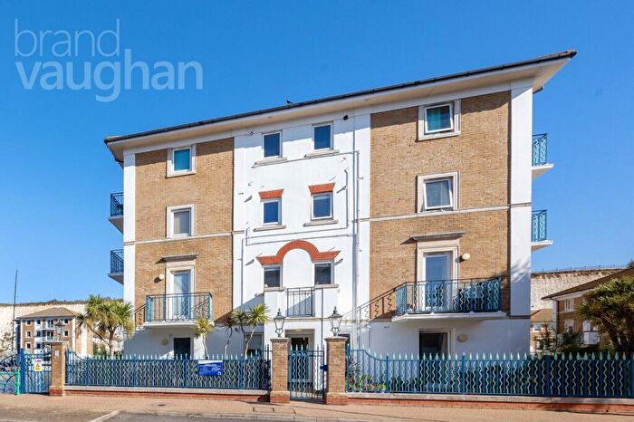 2 Bedroom Flat For Sale In Victory Mews, The Strand, Brighton Marina Villag, Brighton, BN2