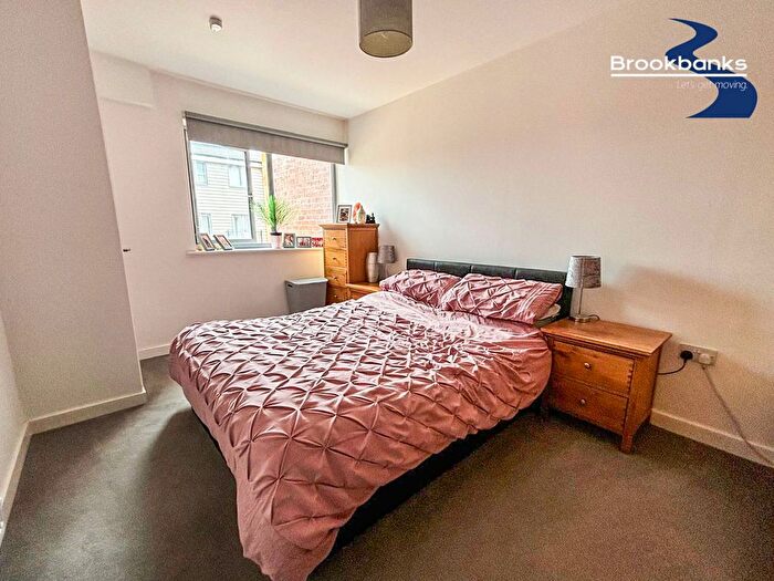 1 Bedroom Flat For Sale In Discovery Drive, Swanley, BR8