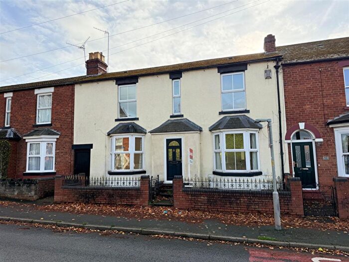 2 Bedroom Terraced House For Sale In South Road, Stourbridge, DY8