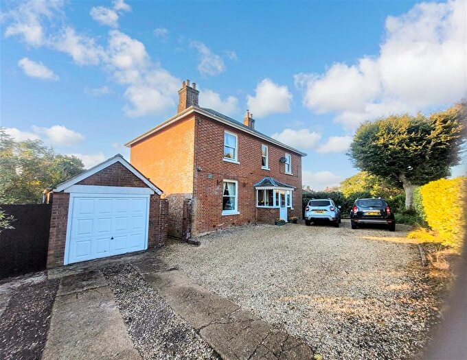 4 Bedroom Detached House For Sale In Niton Road, Rookley, Isle Of Wight, PO38