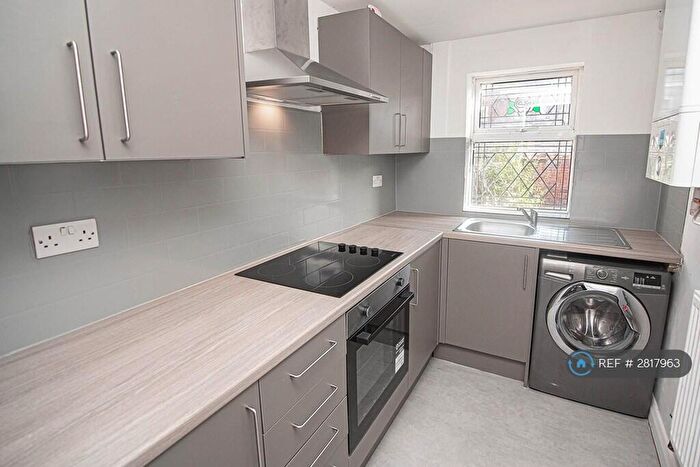 2 Bedroom Terraced House To Rent In Somerset Road, Doncaster, DN1