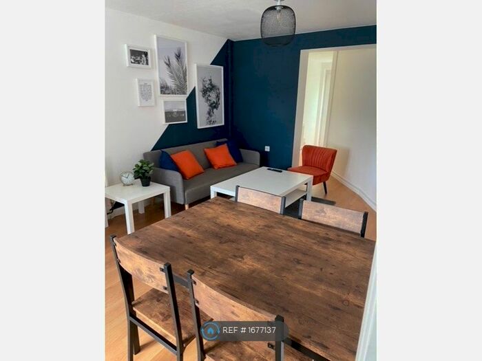 5 Bedroom Terraced House To Rent In Guildford Park Avenue, Guildford, GU2