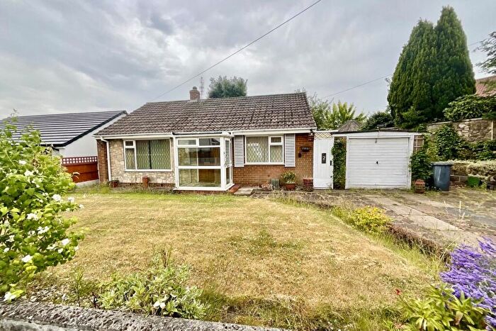 2 Bedroom Bungalow For Sale In Arlington Avenue, Aston, Sheffield, Rotherham, S26