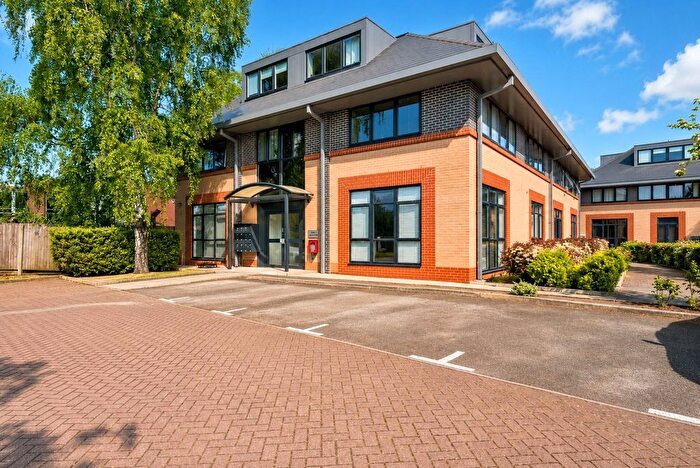 2 Bedroom Flat To Rent In River Court, Sheerwater, Woking, Surrey, GU21