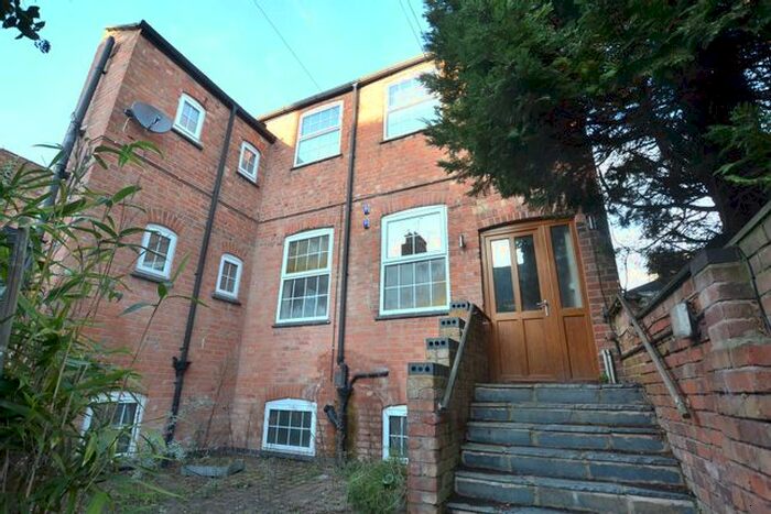 1 Bedroom Flat To Rent In Cavendish Road, Leicester, LE2