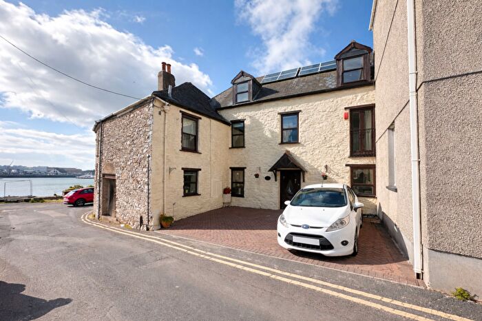 4 Bedroom Terraced House For Sale In Marine Road, Oreston, PL9