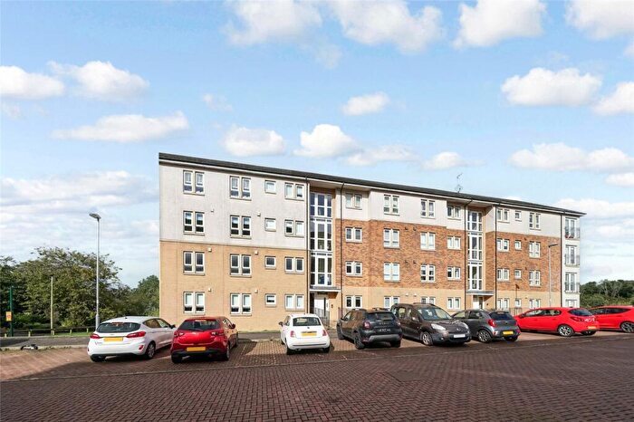 2 Bedroom Flat For Sale In St. Mungos Road, Cumbernauld, Glasgow, North Lanarkshire, G67