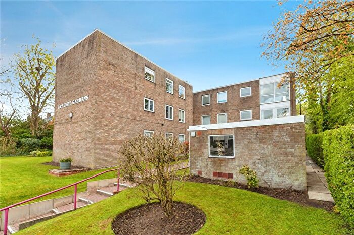 2 Bedroom Flat For Sale In Manchester Road, Bury, Greater Manchester, BL9