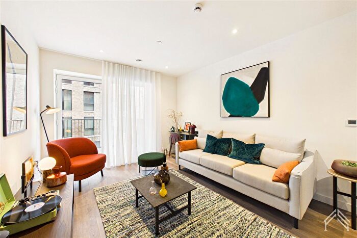 Studio To Rent In Aviator Drive, The Maple | London, NW2