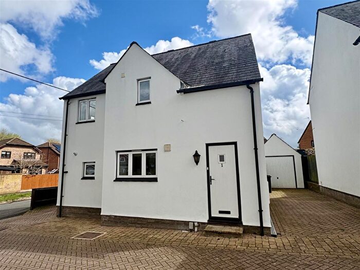 3 Bedroom Detached House To Rent In Foundry Road, Anna Valley, Andover, SP11