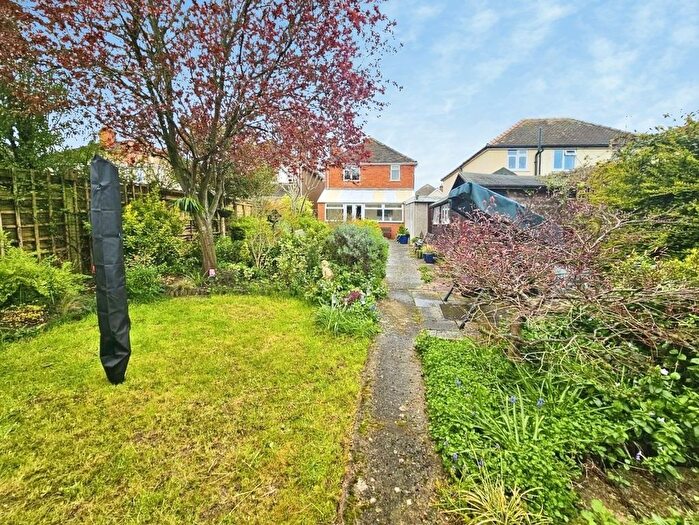 3 Bedroom Detached House For Sale In Box Road Avenue, Cam, GL11