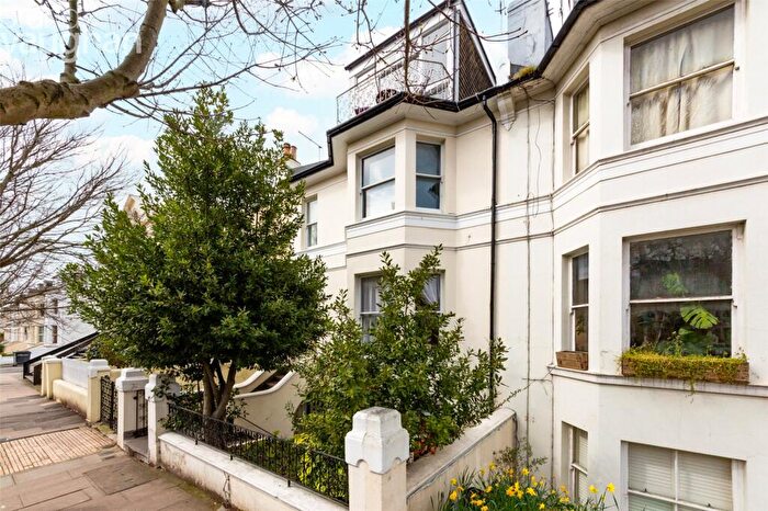 2 Bedroom Flat To Rent In Goldstone Villas, Hove, East Sussex, BN3