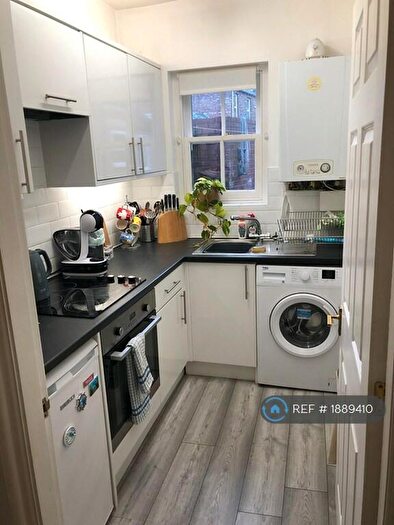 1 Bedroom Flat To Rent In Bridgegate, Howden, Goole, DN14