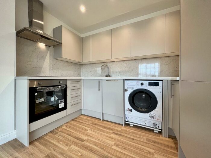 2 Bedroom Apartment To Rent In Castle Street, Portchester, PO16