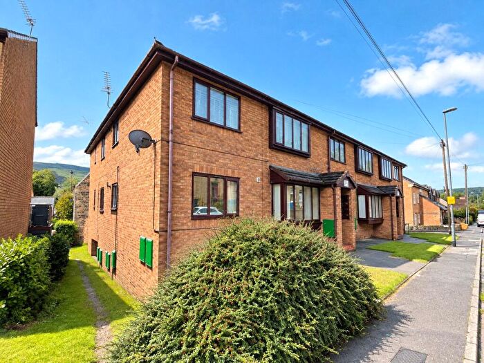 1 Bedroom Apartment For Sale In Hall Bank House, Shaw Hall Bank Road, Greenfield, Saddleworth, OL3