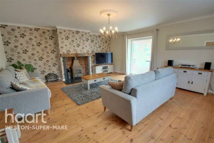 3 Bedroom Semi-Detached House To Rent In Wolvershill Road, BS29