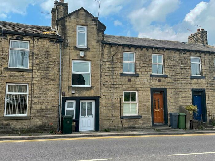 1 Bedroom Town House To Rent In Main Road, Eastburn, BD20