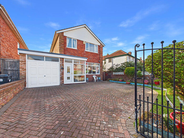 3 Bedroom Detached House For Sale In Harrowside, Blackpool, FY4