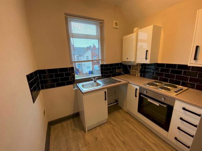 1 Bedroom Flat To Rent In Coronation Road, Warmsworth, Doncaster, DN4