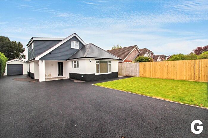 3 Bedroom Detached House To Rent In Redwood Close, Ringwood, Hampshire, BH24