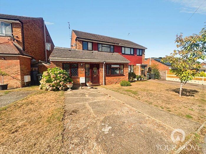 3 Bedroom Semi-Detached House For Sale In Taylors Lane, Higham, Kent, ME3