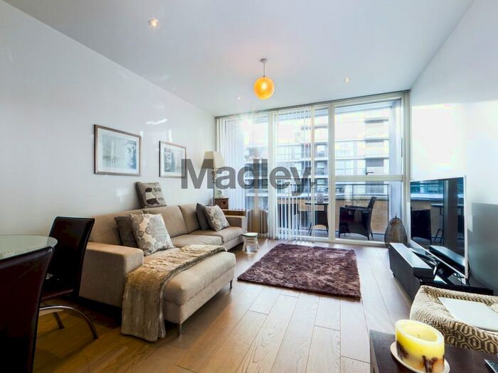 1 Bedroom Flat To Rent In River Gardens Walk, London, SE10