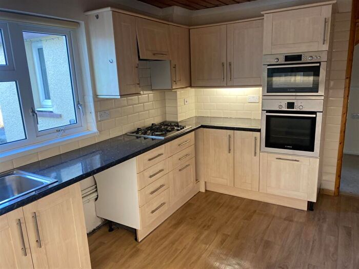 3 Bedroom Terraced House For Sale In Maes Ingli, Newport, SA42
