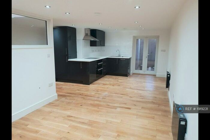 Studio To Rent In Wood Vale, London, SE23