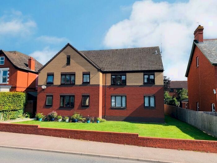 Studio To Rent In Stanway Close, Taunton TA2