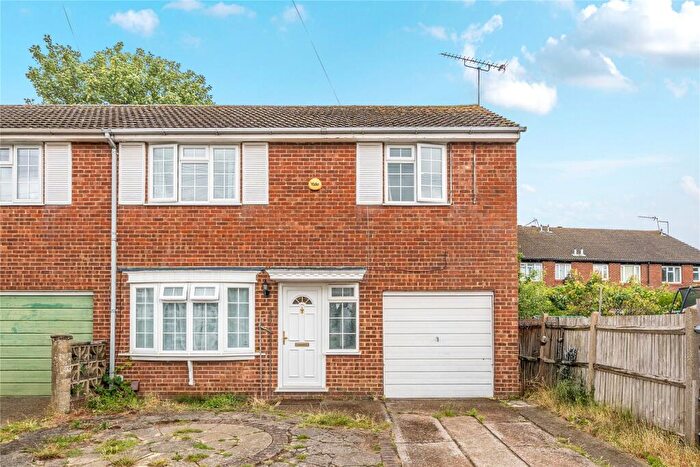 3 Bedroom End Of Terrace House For Sale In Kings Road, Orpington, BR6