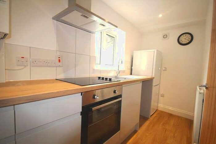 1 Bedroom Flat To Rent In Queen Street, Aberystwyth SY23