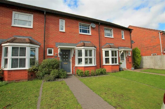 2 Bedroom Terraced House To Rent In Wheatmoor Road, Sutton Coldfield, B75