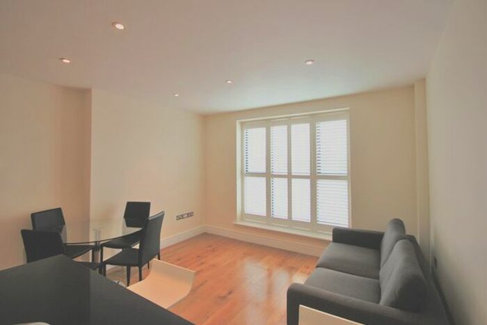 1 Bedroom Flat To Rent In Moran House, High Road, Willesden Green, NW10