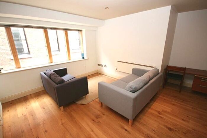 2 Bedroom Apartment To Rent In The Bradley, - Hilton Street Manchester, M1