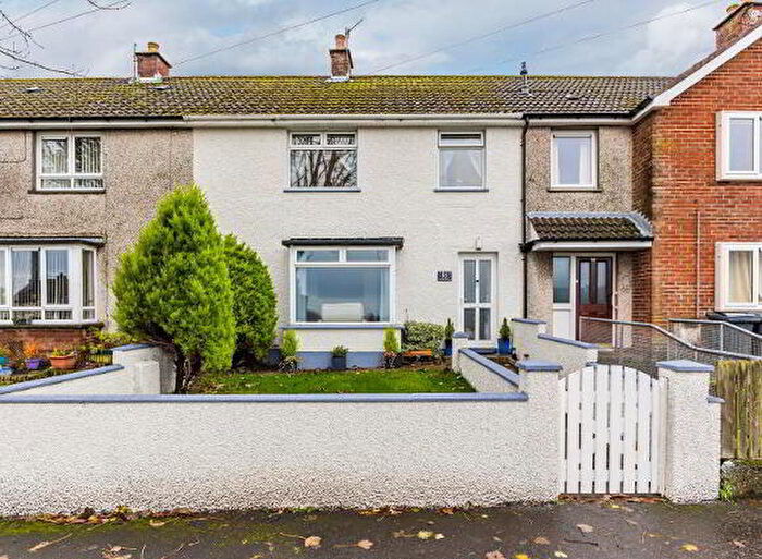 3 Bedroom House For Sale In Main Street, Newtownards, BT23